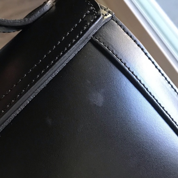 SOLD❌ Mario Valentino Agnes Leather Crossbody Bag - Picture 6 of 8